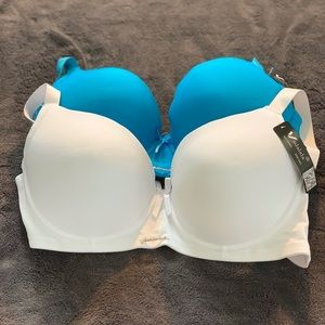 NWT Vadalala 36D Wired Bras ( Set of 2)
